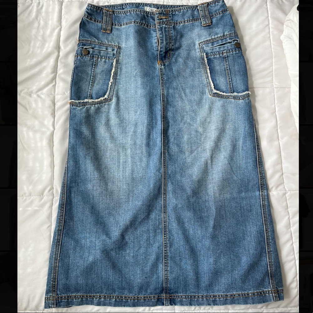 Catos Jean skirt. Size 14, ankle length. One big pocket on each side.